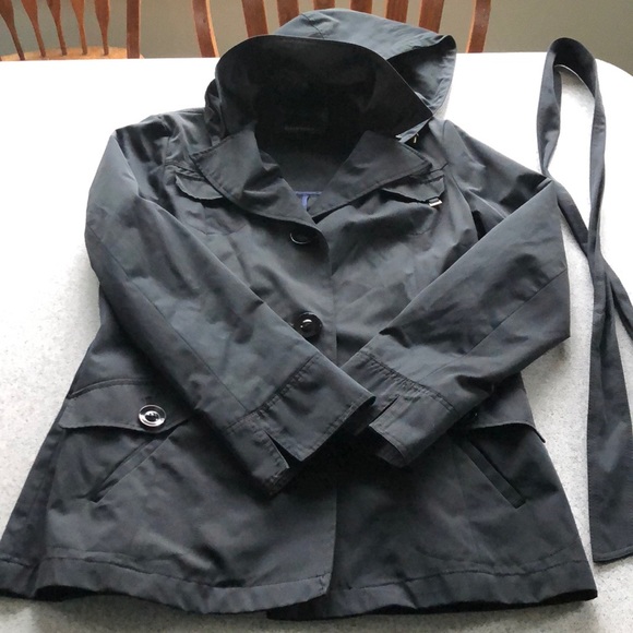 Ellen Tracy Jackets & Blazers - Rain coat